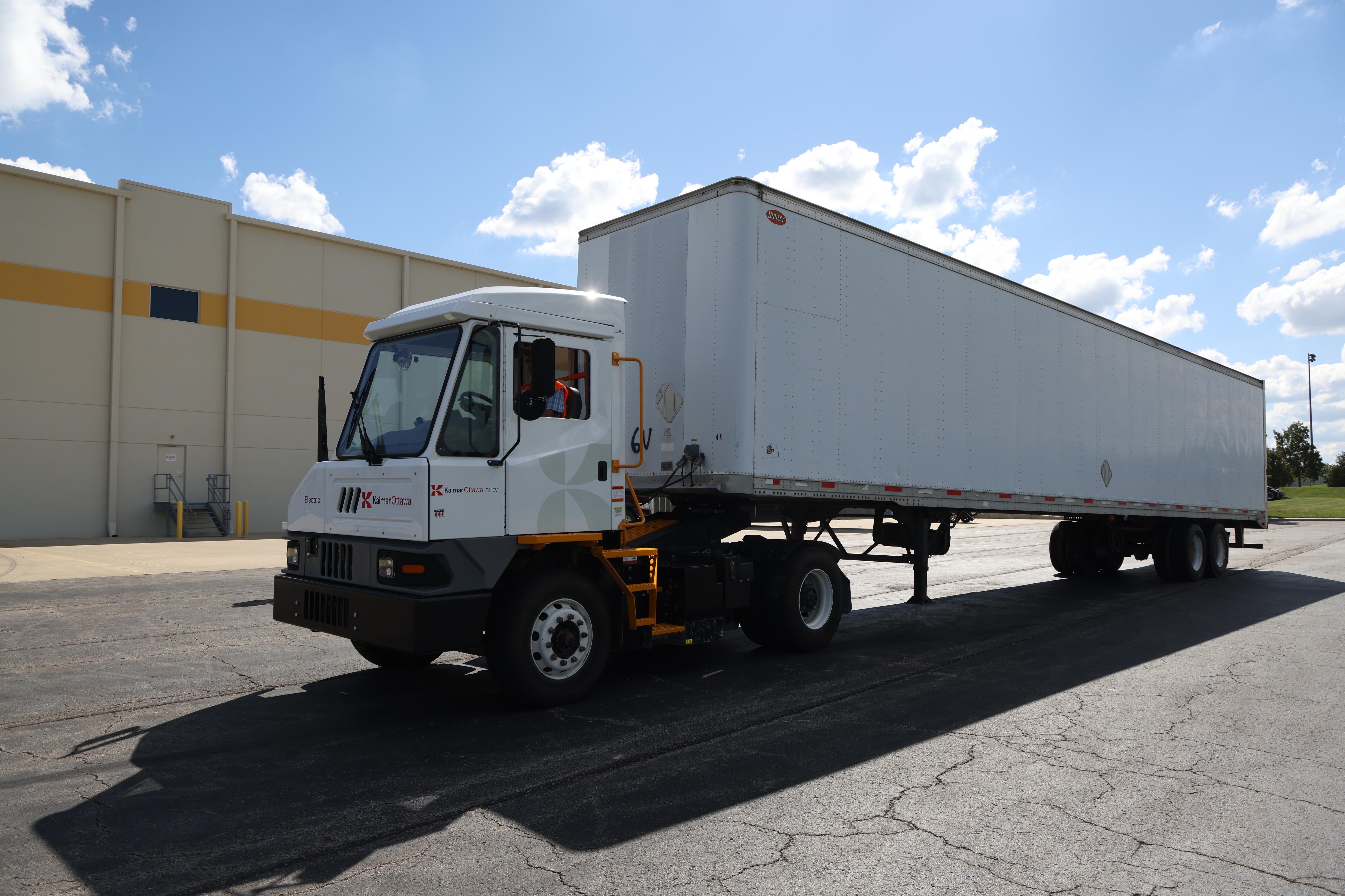 Kalmar Ottawa Electric Terminal Tractor OT2 EV