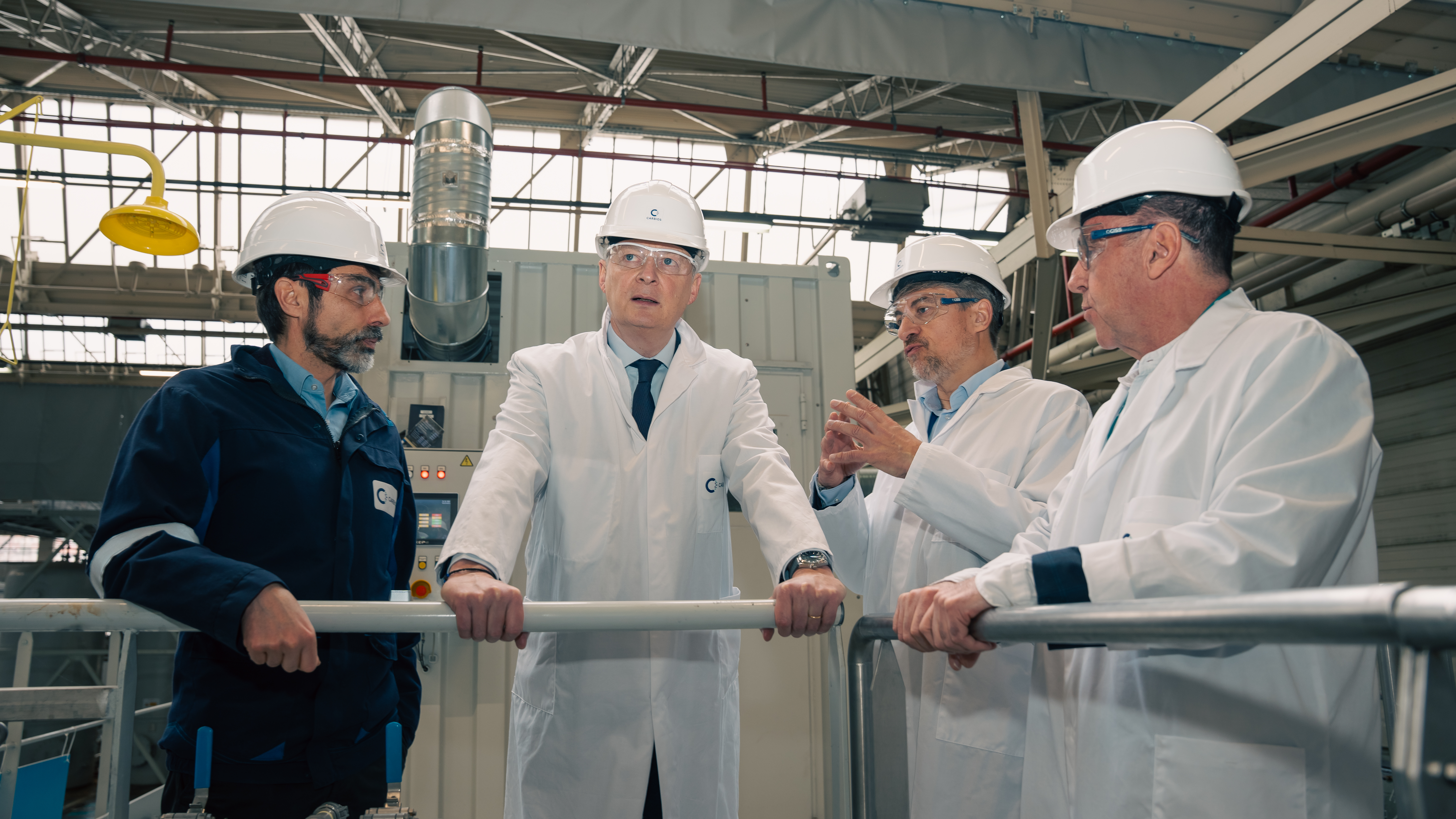 M. Bruno Le Maire visite le démonstrateur industriel de CARBIOS