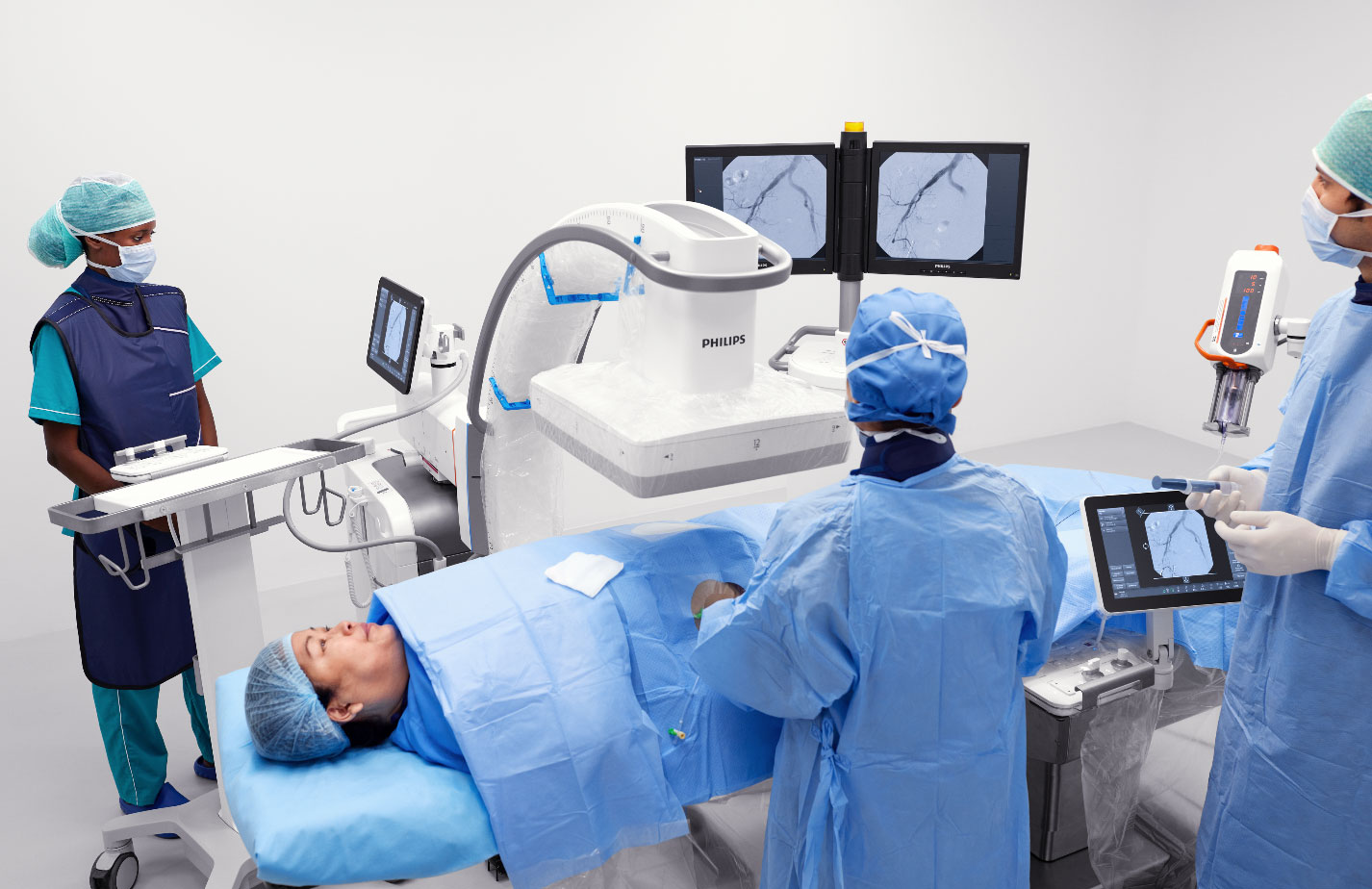 Physicians using the Zenition 90 Motorized mobile X-ray system