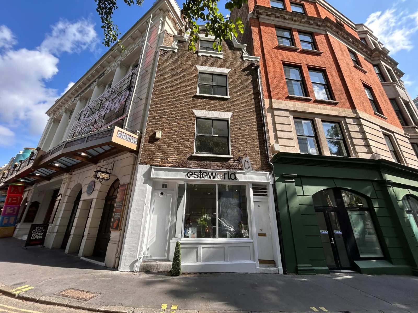Esteworld – New Representative Office in Covent Garden