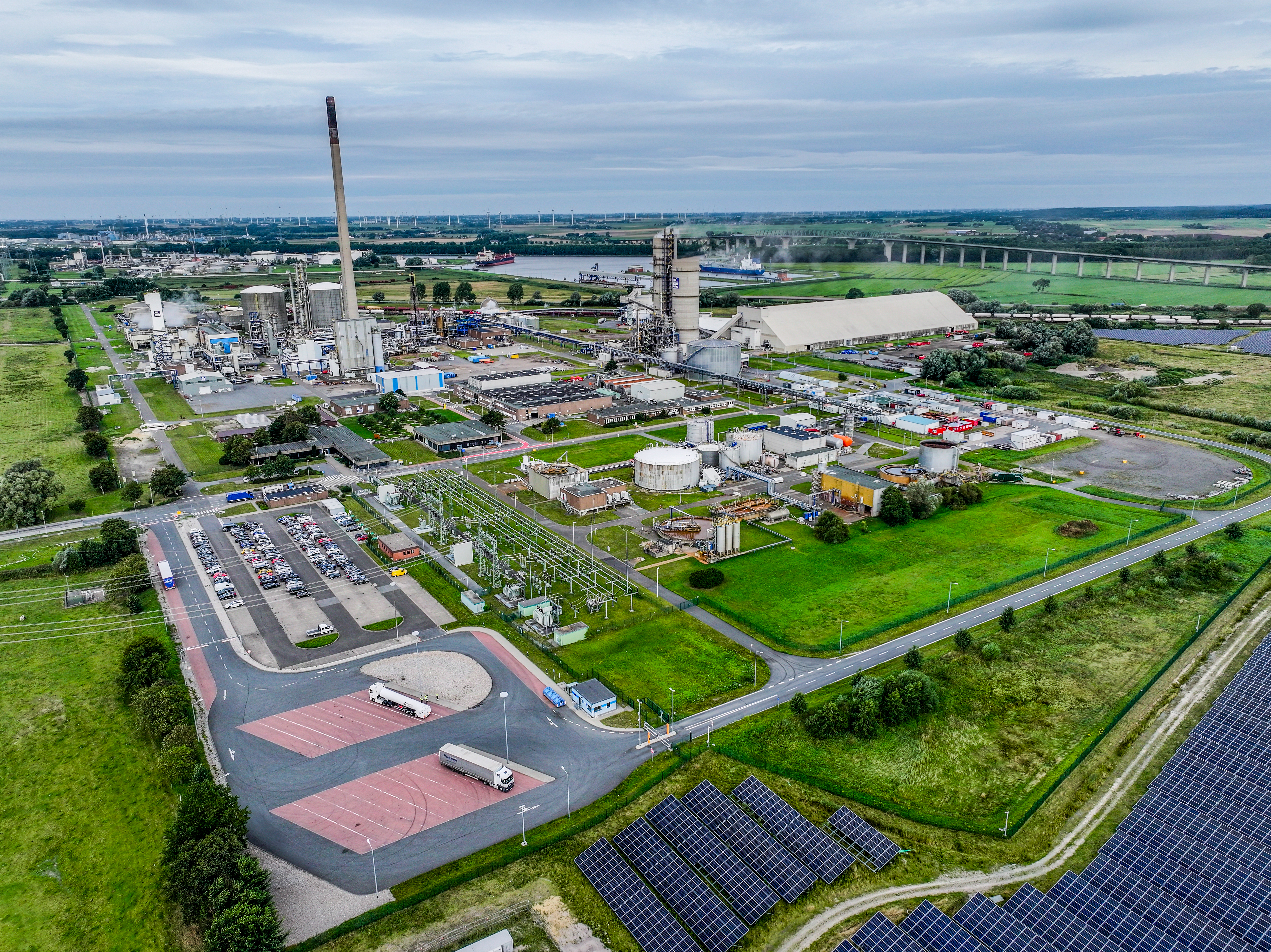 Aerial view of the Brunsbüttel plant