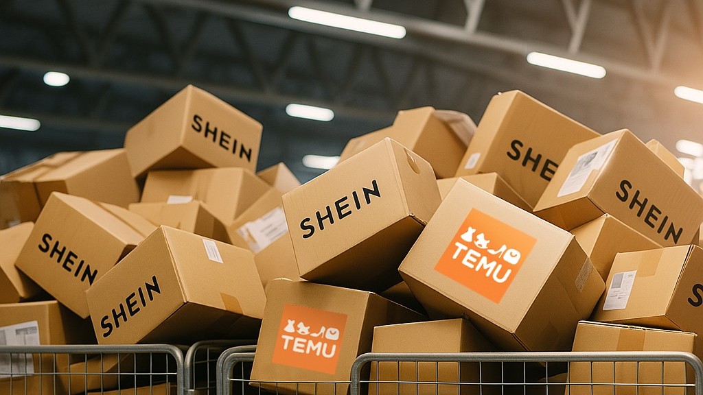 Paket från Temu och Shein