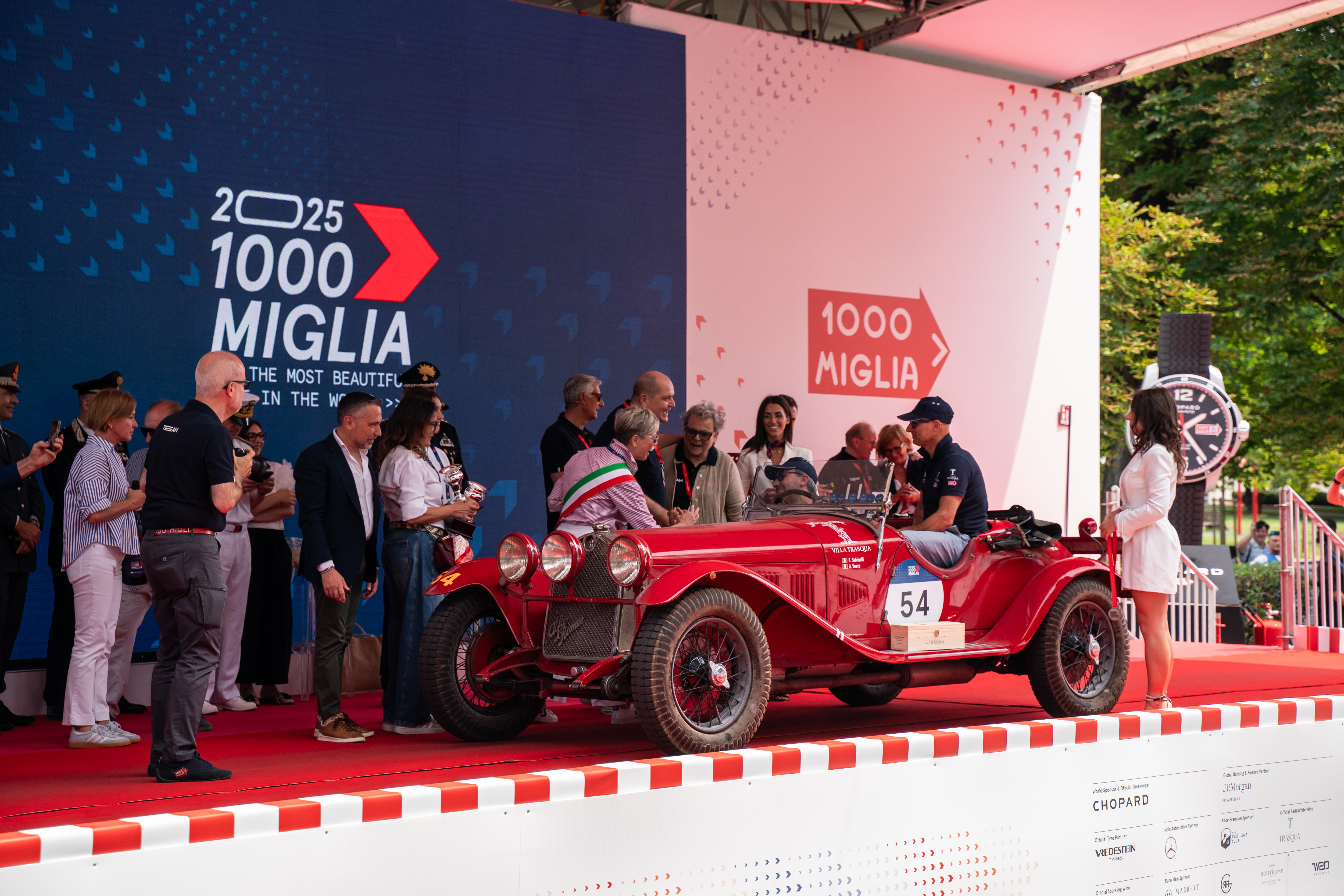 1000 Miglia 2025, Vesco-Salvinelli sei volte campioni su Alfa Romeo 6c 1750 Ss del 1929