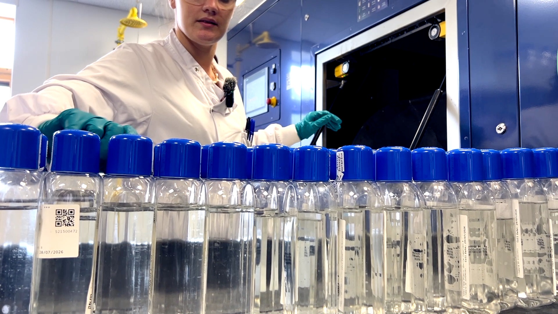 Envetec - bottles being loaded