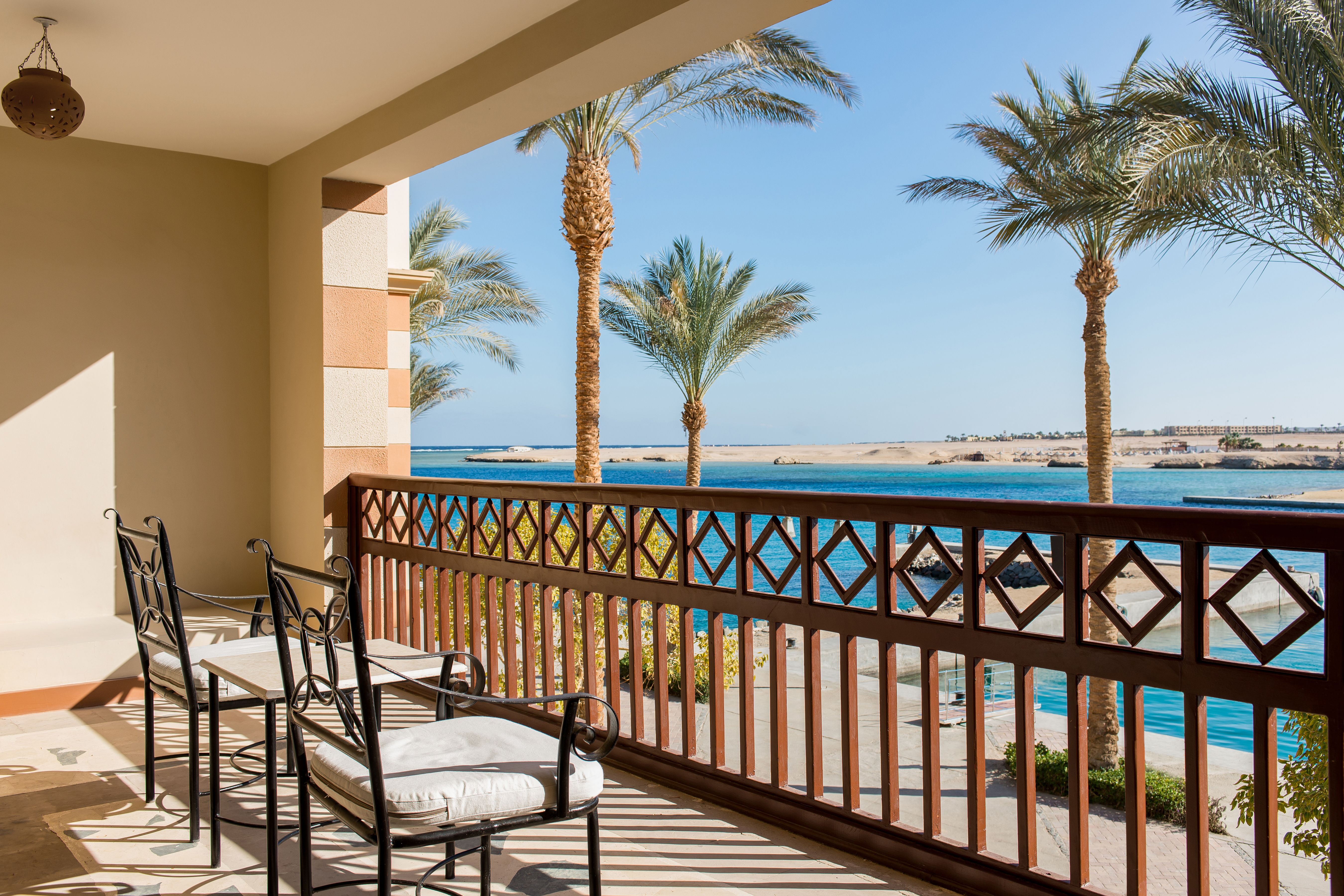 Marina Resort Port Ghalib, a member of Radisson Individuals - Premium Suite Balcony