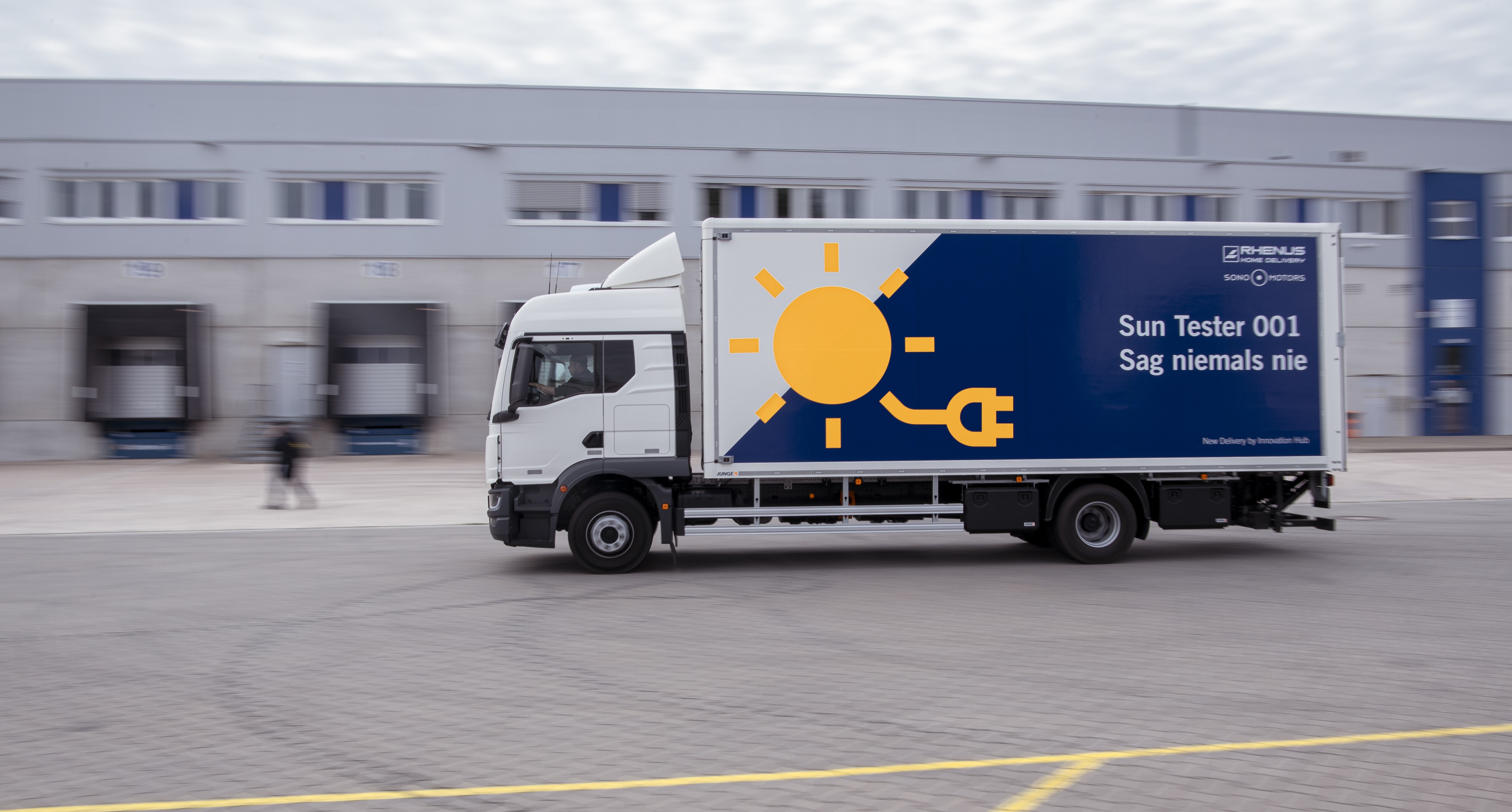 Sono Motors Cooperates With Logistics Provider Rhenus to Optimize Solar Technology