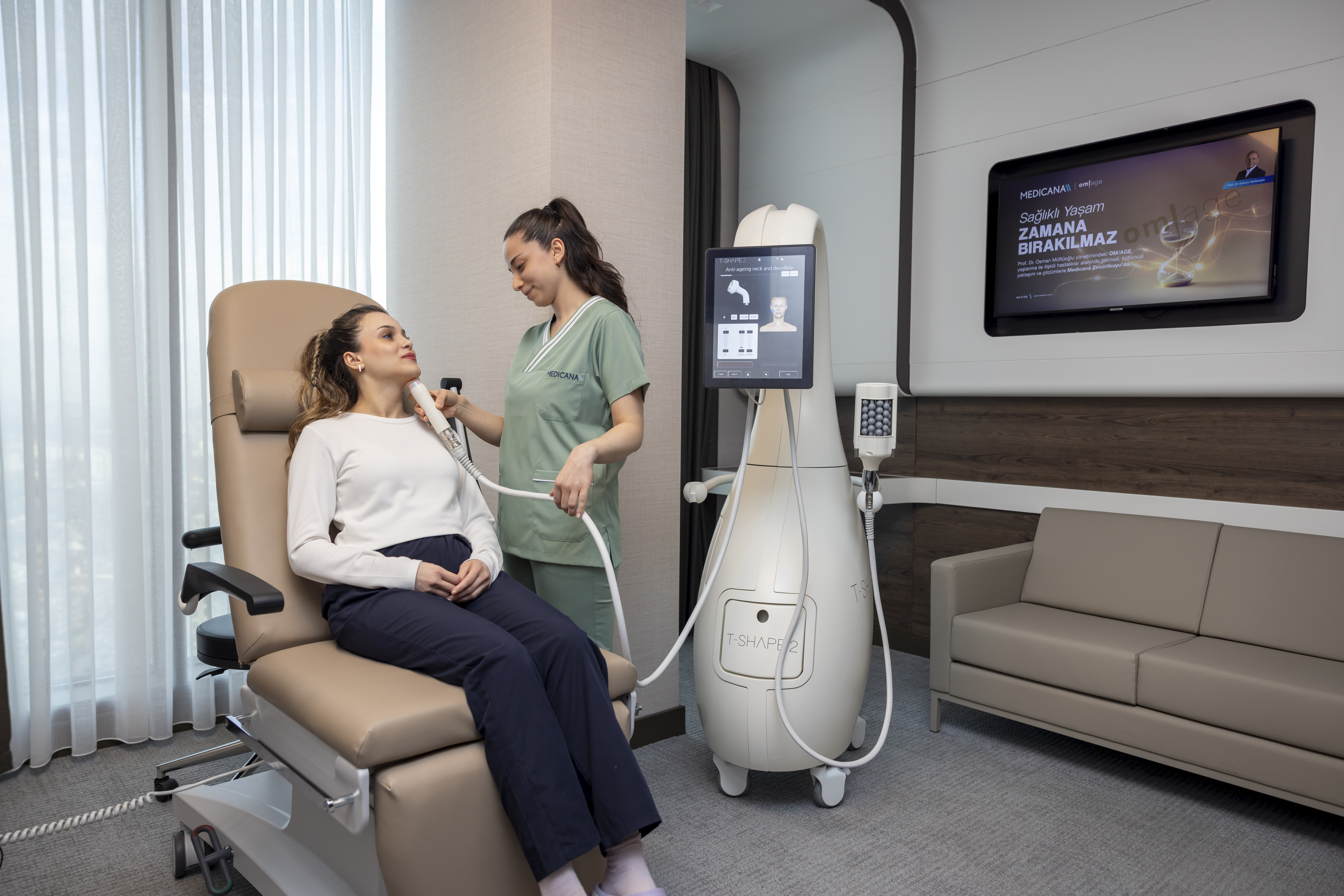 MEDICANA HEALTH GROUP LONGEVITY CENTER