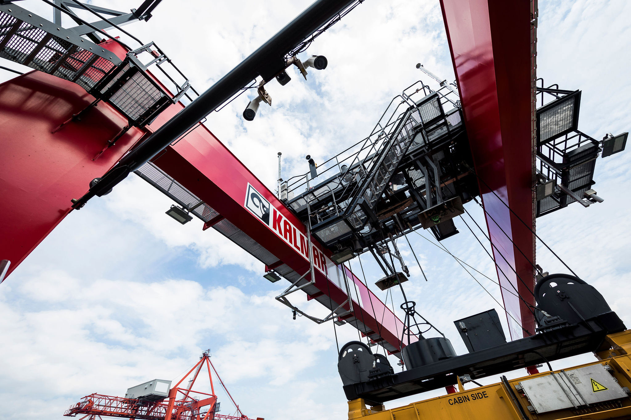 Kalmar Rubber-Tyred Gantry Crane