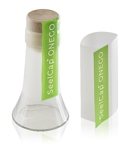 SEELCAP® ONEGO is a tamper-evident concept that ensures tamper-evidence and enables easy opening in a single gesture with a gripping flap.