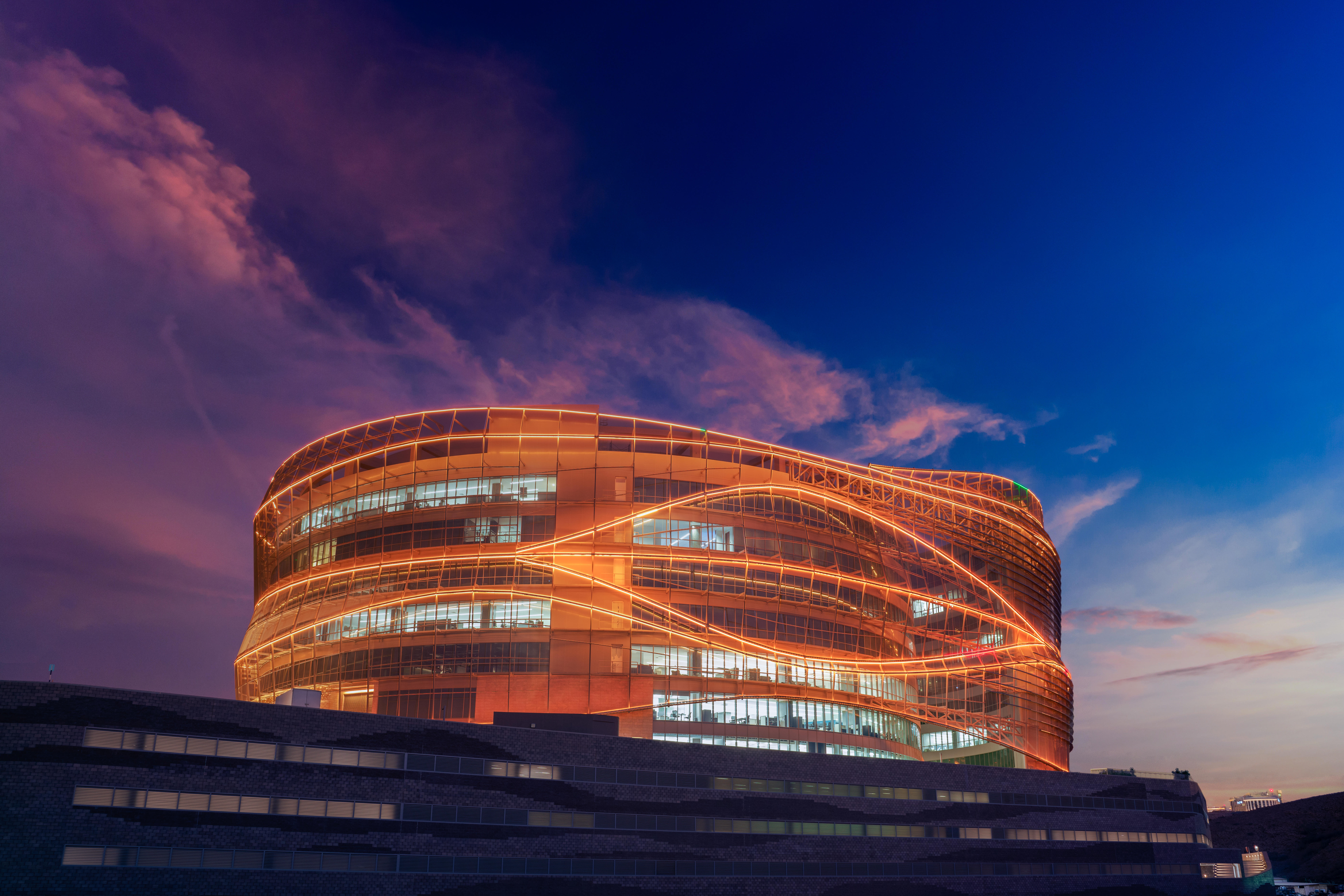 Archangel Lightworks and Omantel establish a strategic partnership to bring laser communications to Oman