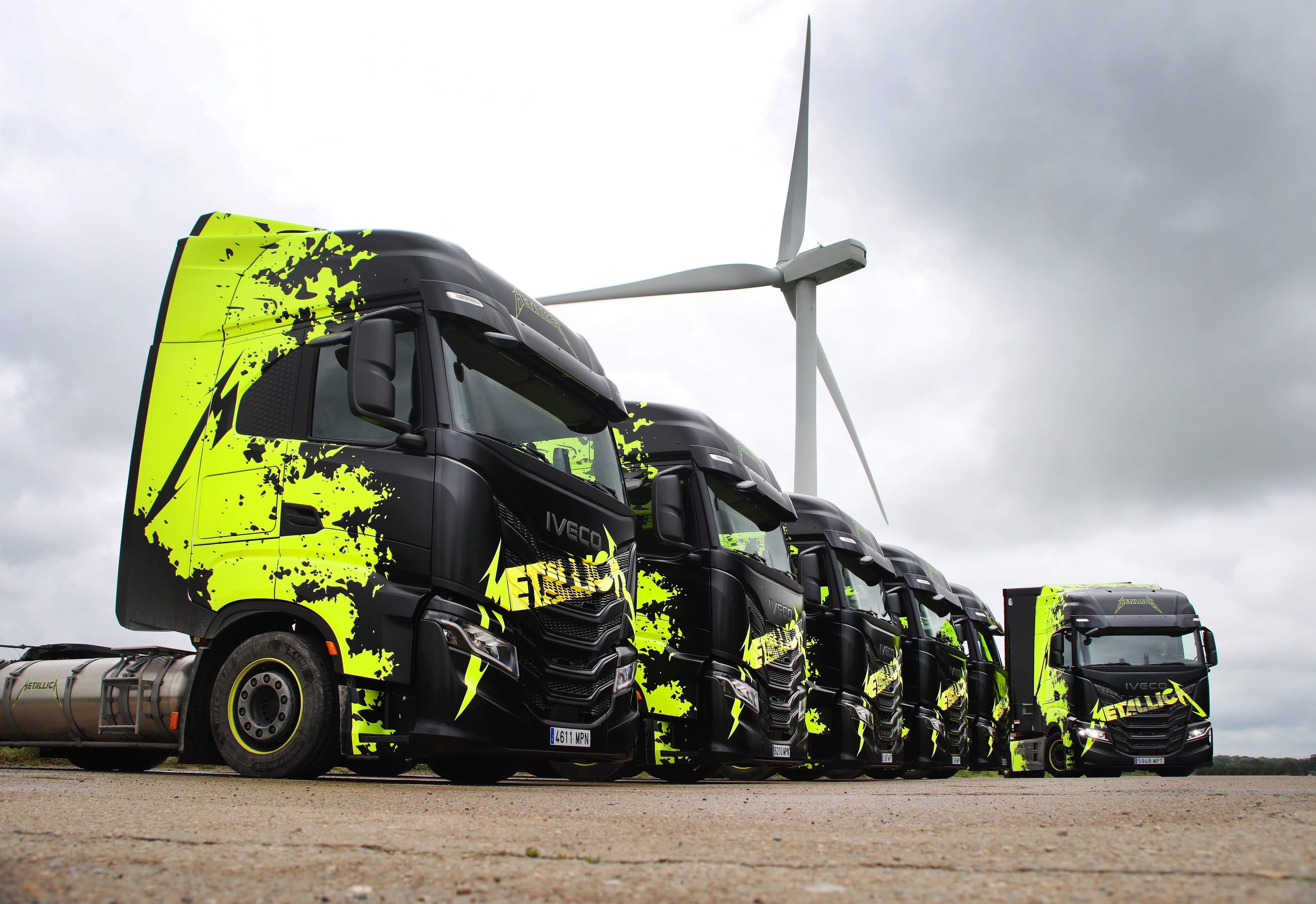 IVECO_SWay_Truck_Metallica_special_edition_2 