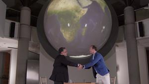 Chris Caldwell of United Renewables Shakes hands with Professor Jacobides at the Goulandris Natural History Museum, Athens.
