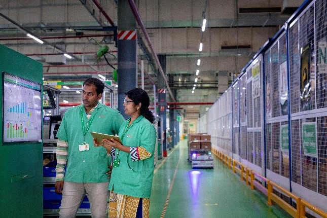 SCHNEIDER ELECTRIC TO INVEST €40 MILLION IN NEW SMART FACTORY IN