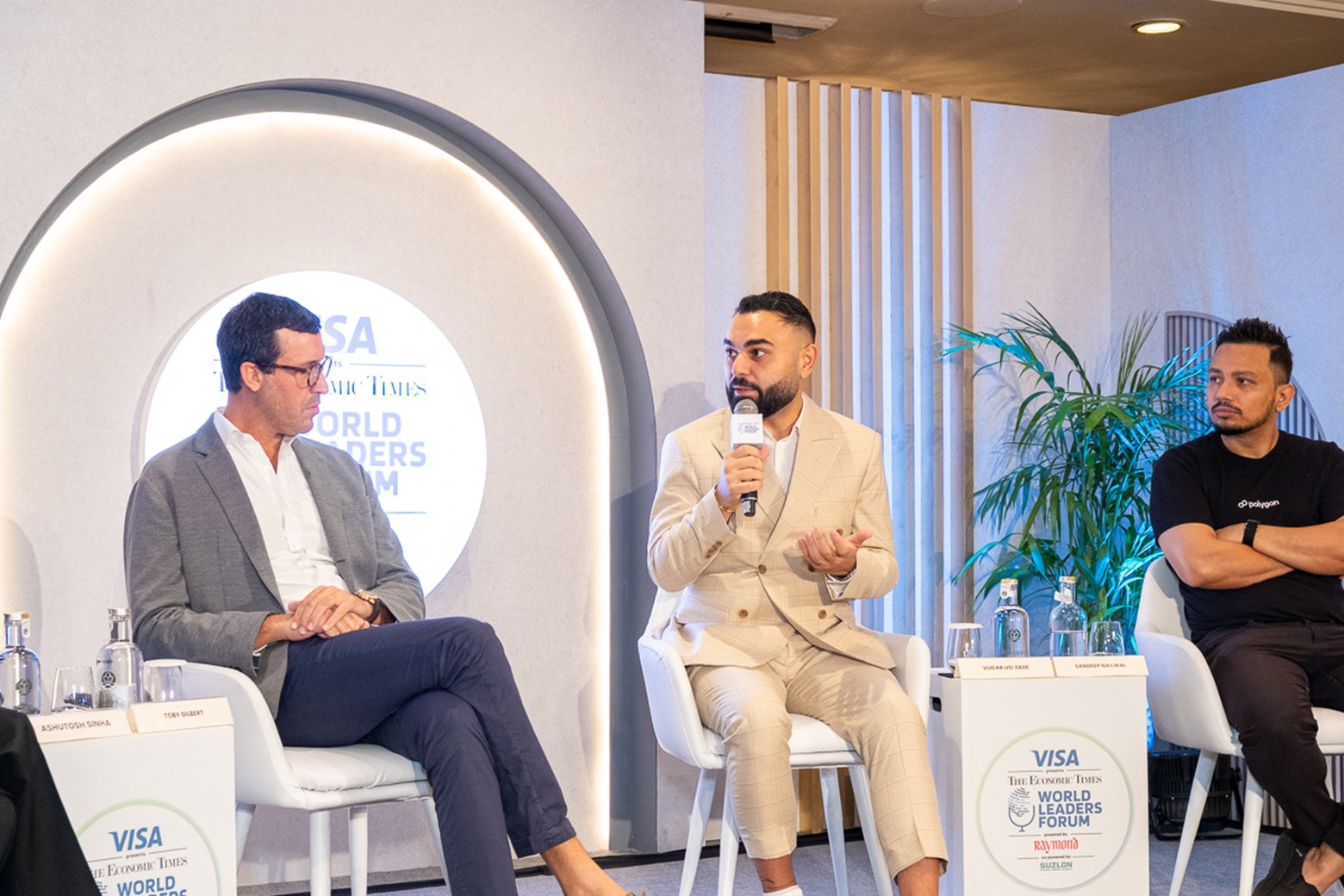 Vugar Usi Zade, COO of Bitget, speaking at the World Leaders Forum