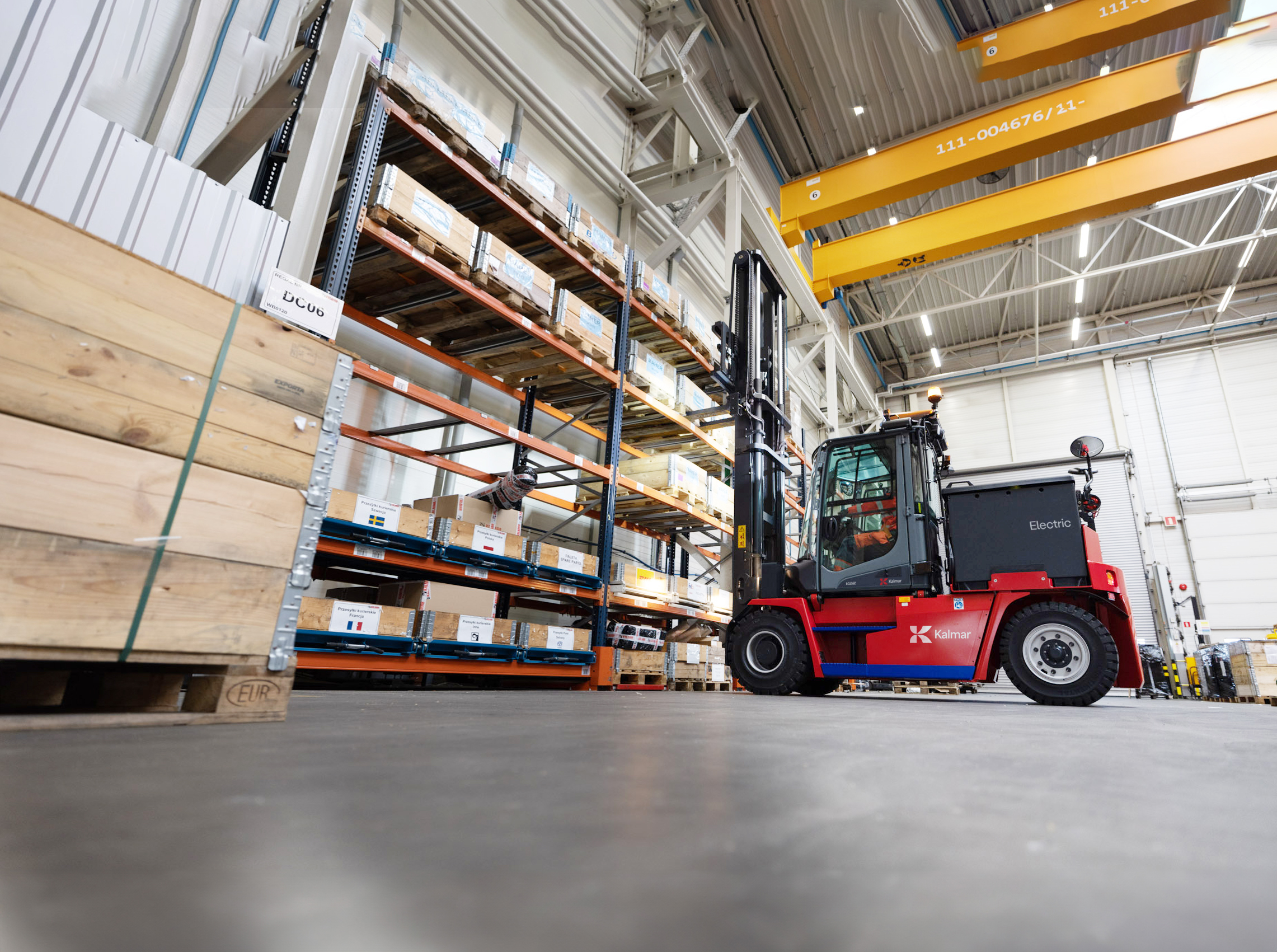 Kalmar electric forklift trucks to support Outokumpu’s emissions-reduction targets at Tornio steel plant