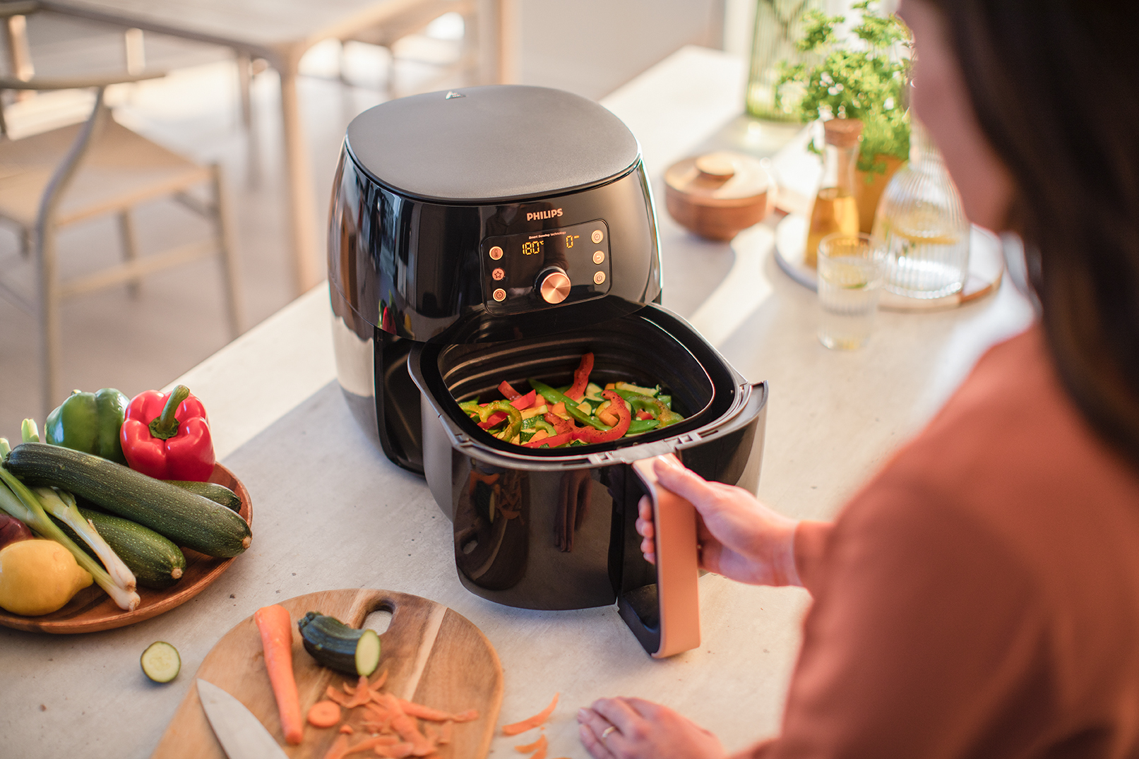 Philips Airfryer XXL with Smart Sensing Technology