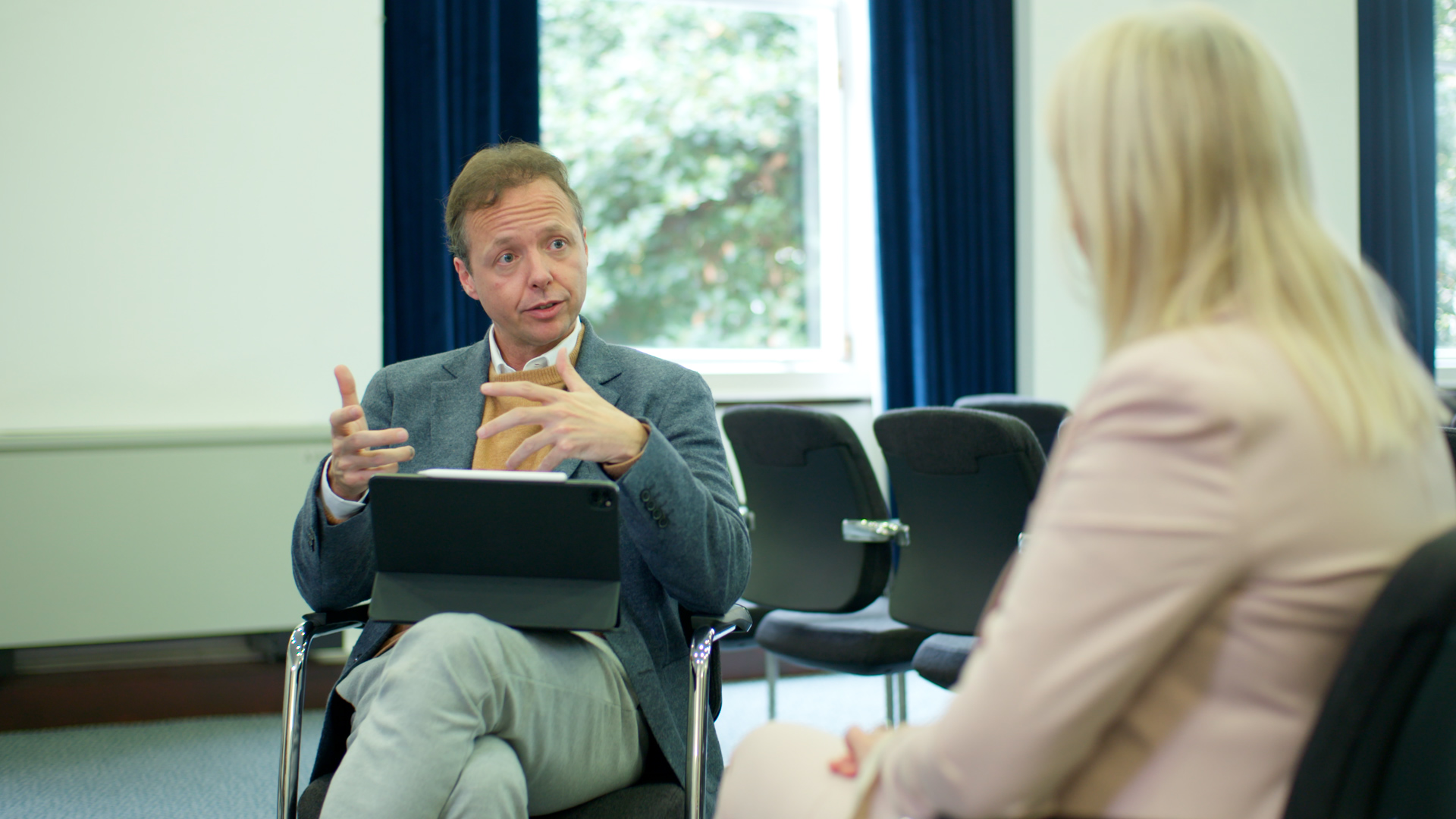 Chris Caldwell, CEO of United Renewables, Engages in Conversation with Professor Lynda Gratton, a renowned expert on the future of work.