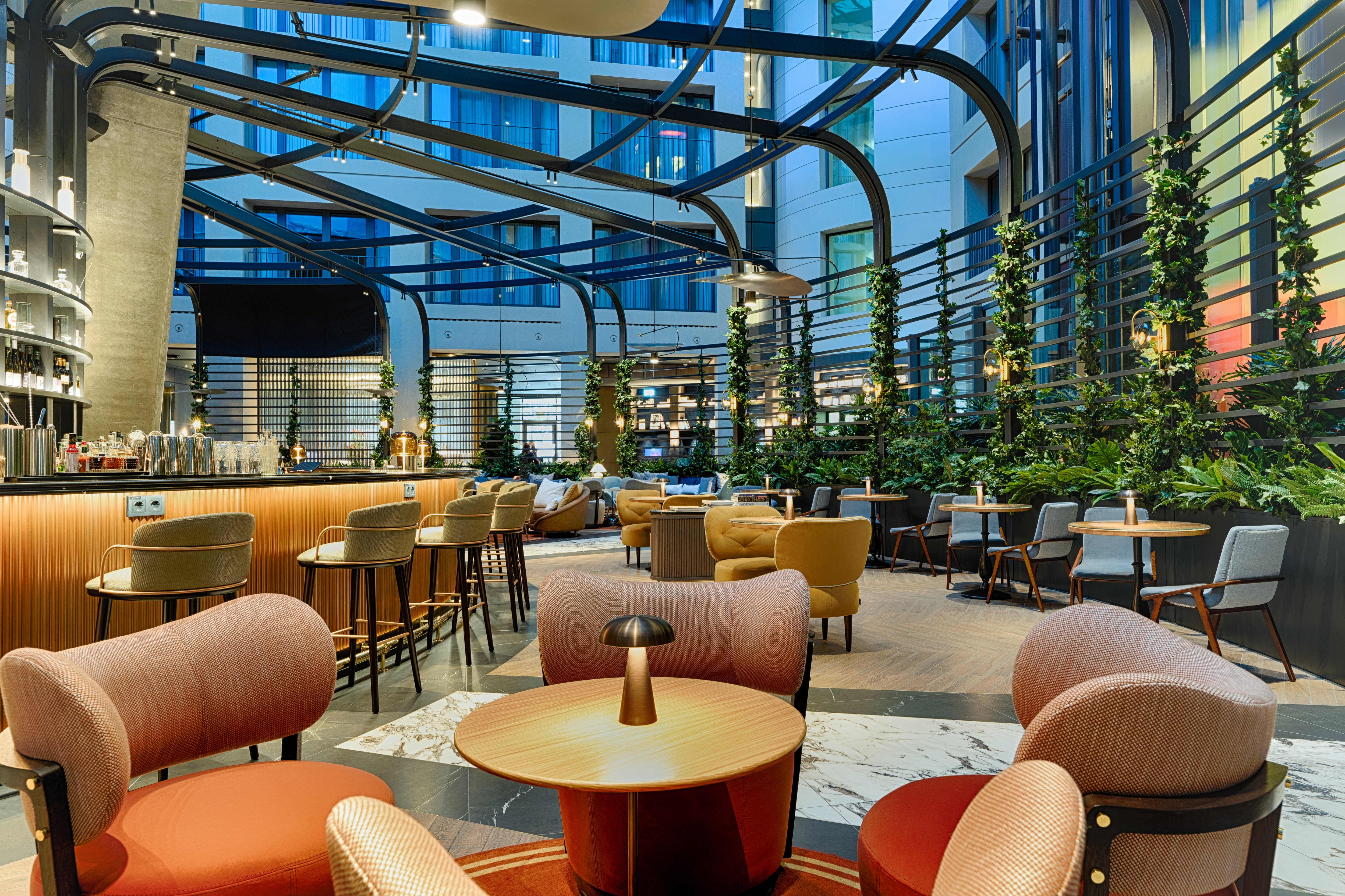 Radisson Collection Hotel, Berlin Atrium Bar