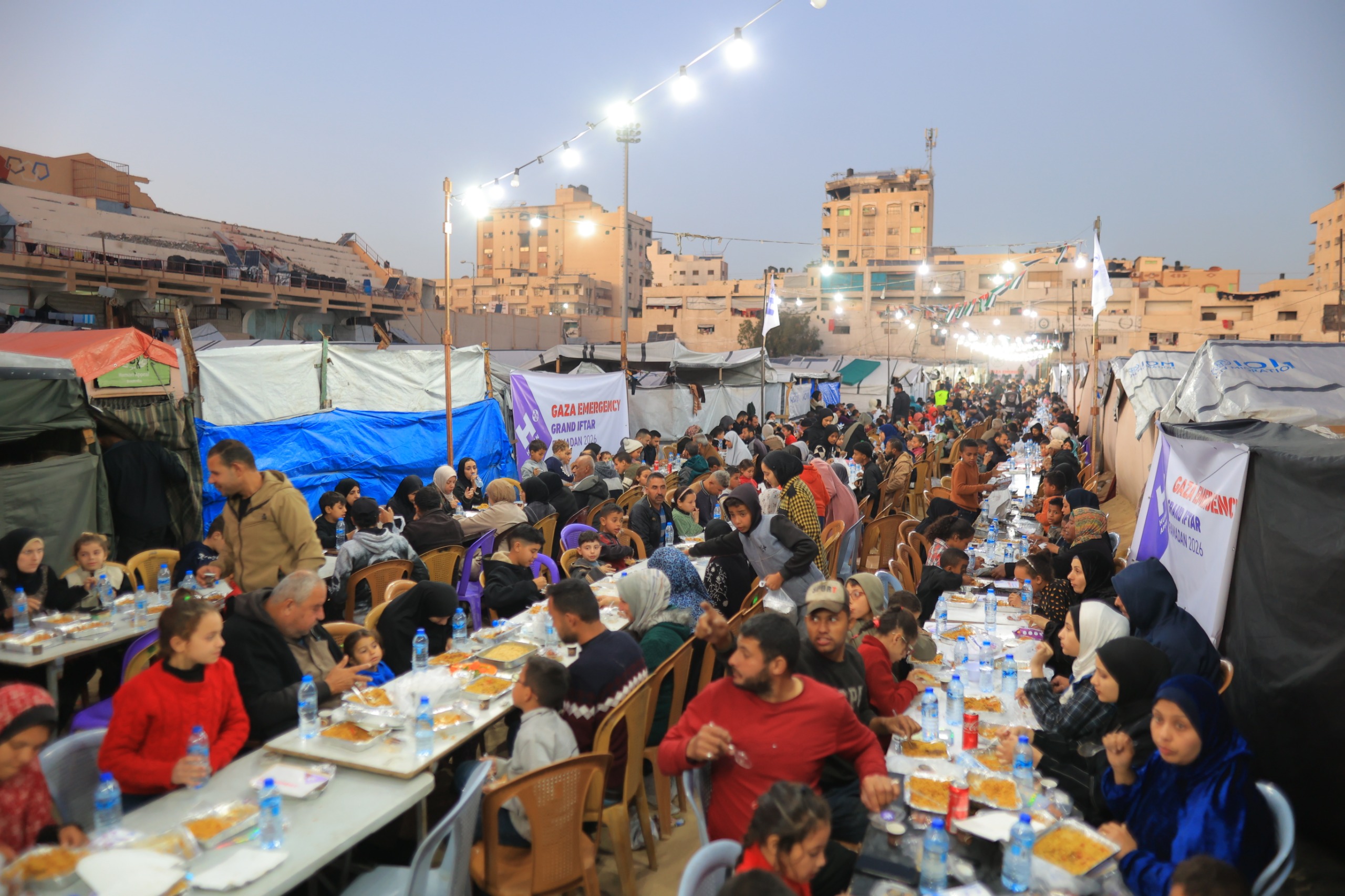 Human Appeal hosts global Grand Iftars, providing over 250,000 meals for vulnerable people this Ramadan