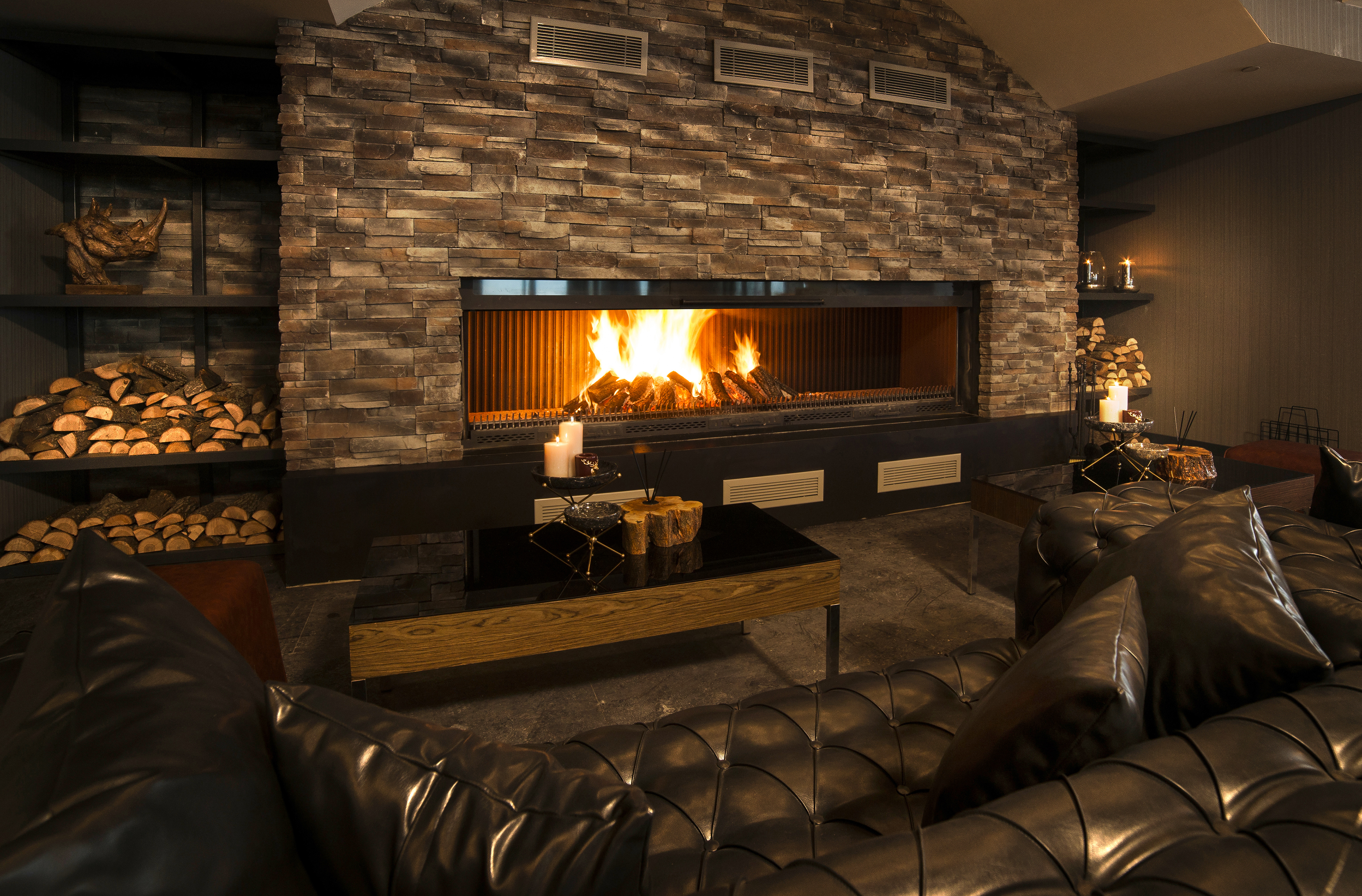 Radisson Blu Hotel, Mount Erciyes Restaurant Fireplace