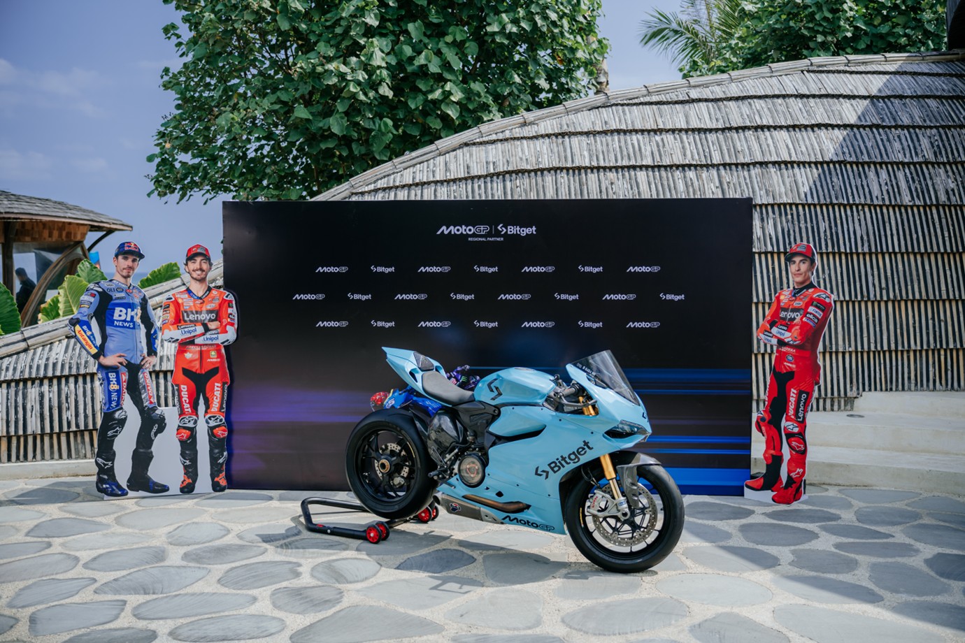 Bitget x MotoGP Bike