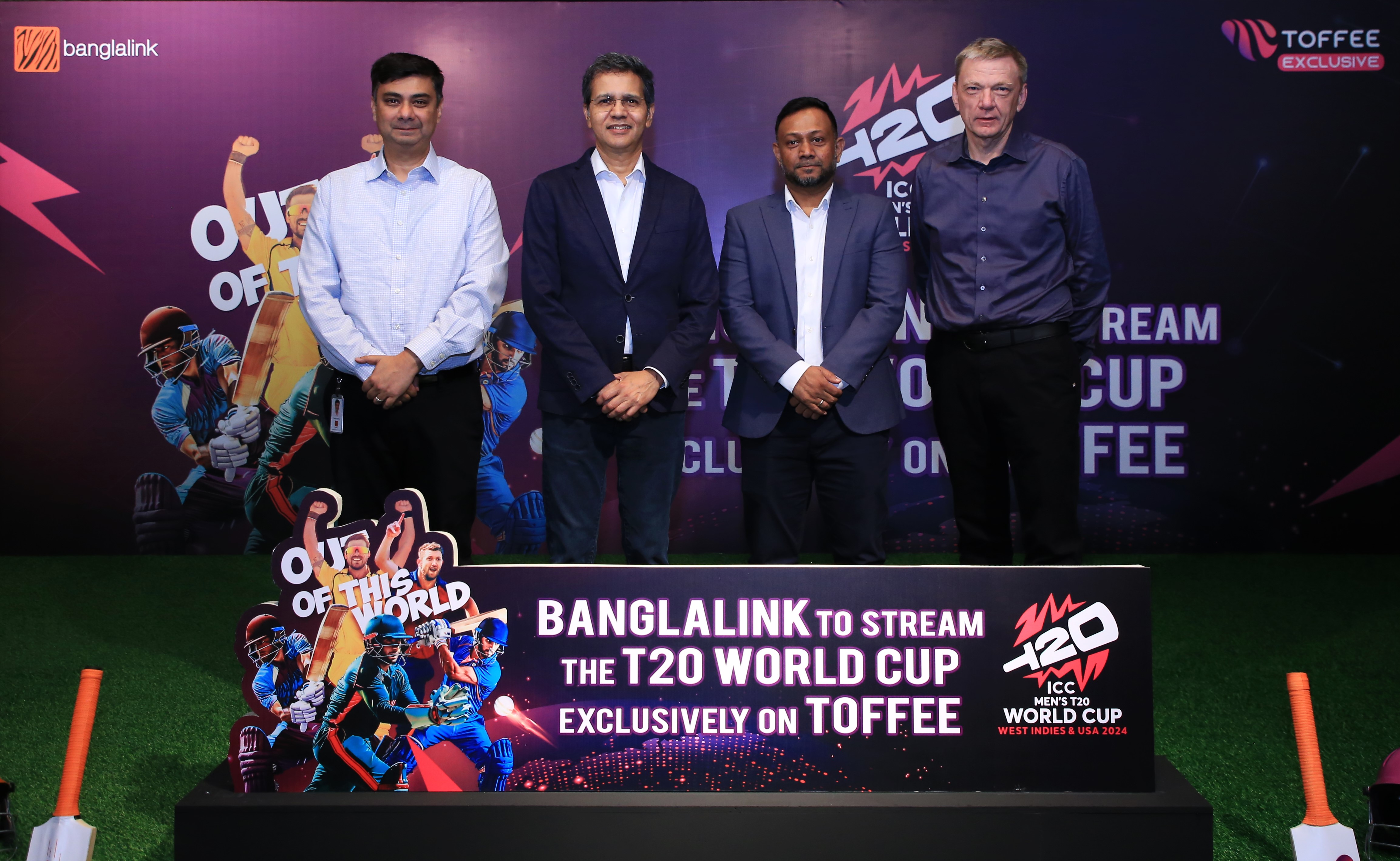 Erik Aas, CEO of Banglalink, together with the leadership team, announces that VEON's digital operator, Banglalink, has secured exclusive nationwide streaming rights for ICC world events until 2025 at a press event held in Dhaka, Bangladesh.