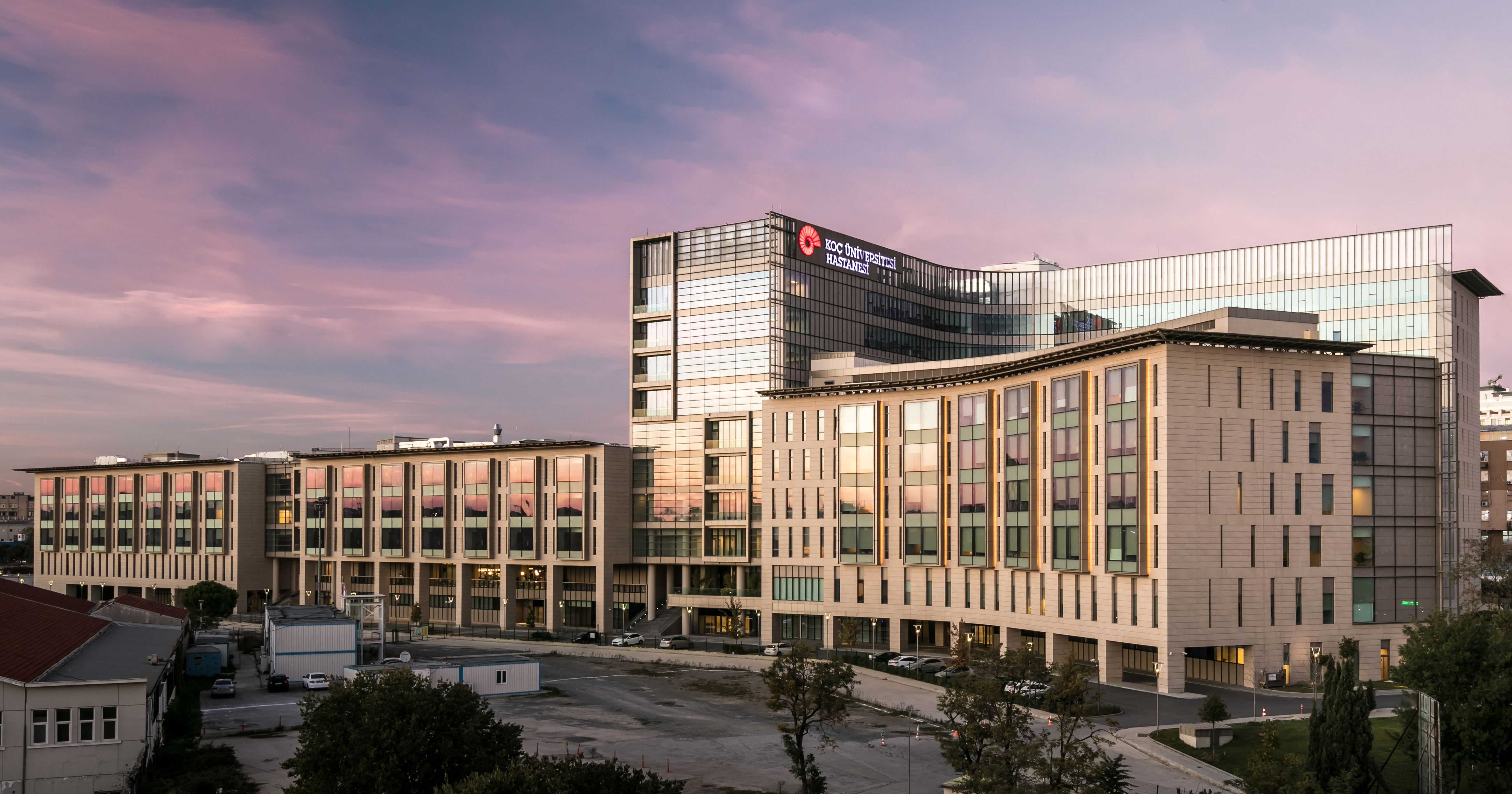 Exterior of Koc University Hospital in Istanbul, Turkiye, ranked No. 1 in Turkiye in Newsweek–Statista World’s Best Hospitals 2026.