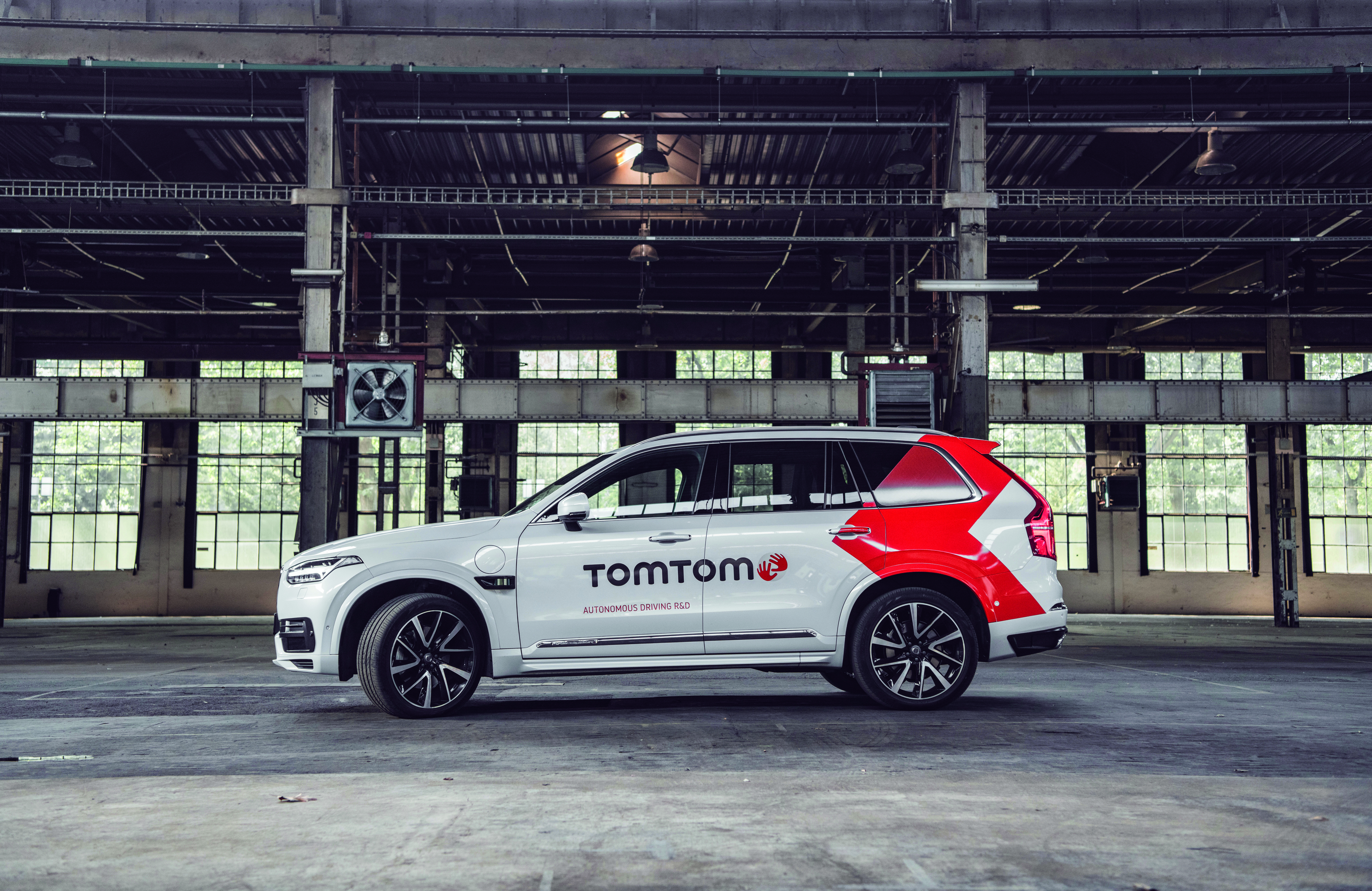 TomTom Launches Autonomous Test Vehicle