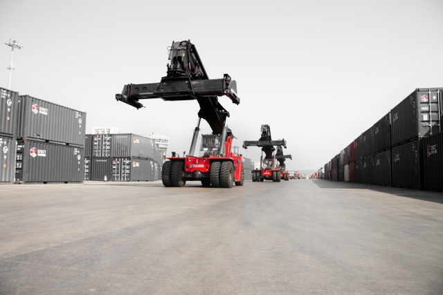 Kalmar Essential Reachstacker