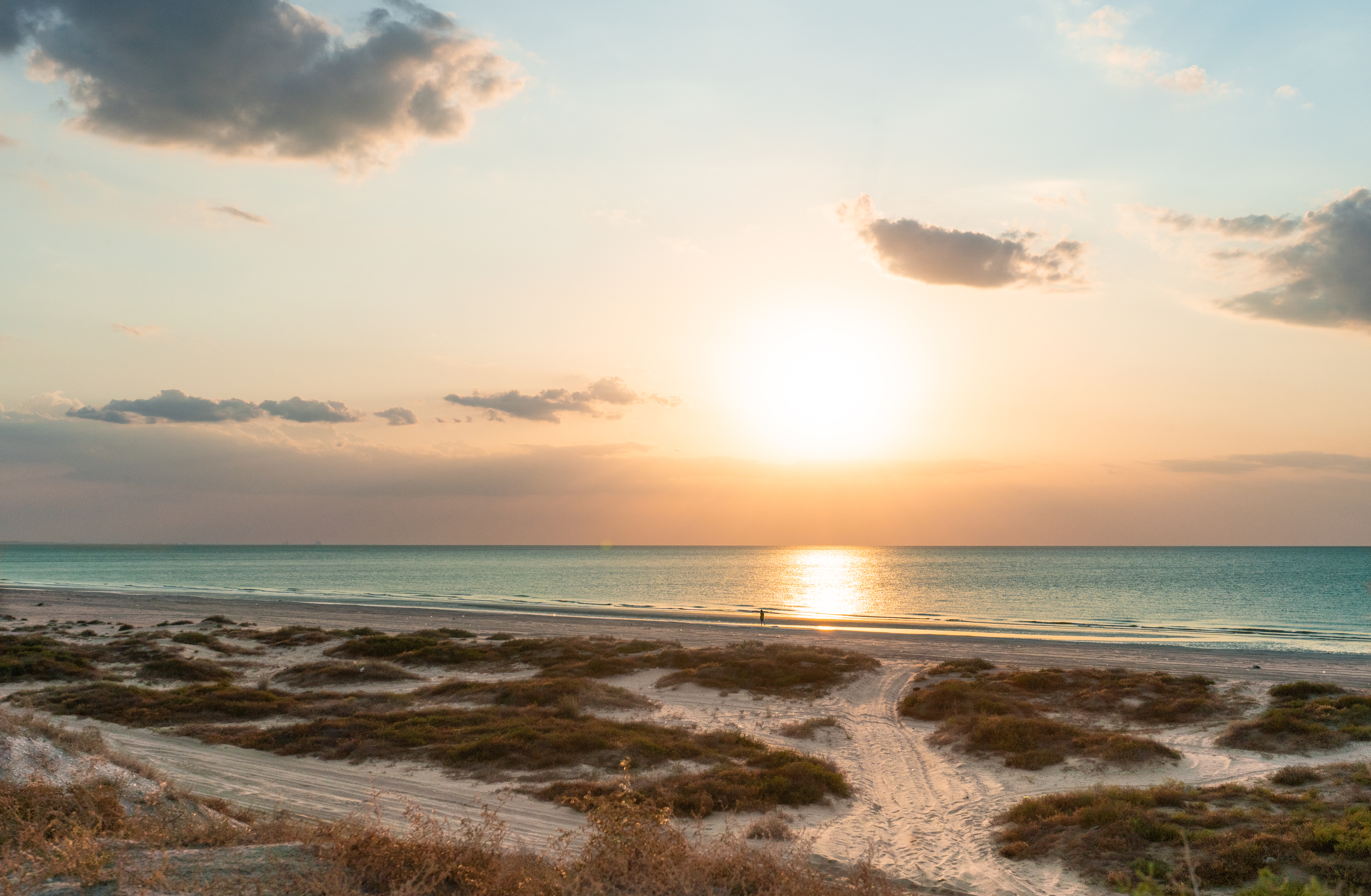 Radisson Resort Ras Al Khaimah Marjan Island beach