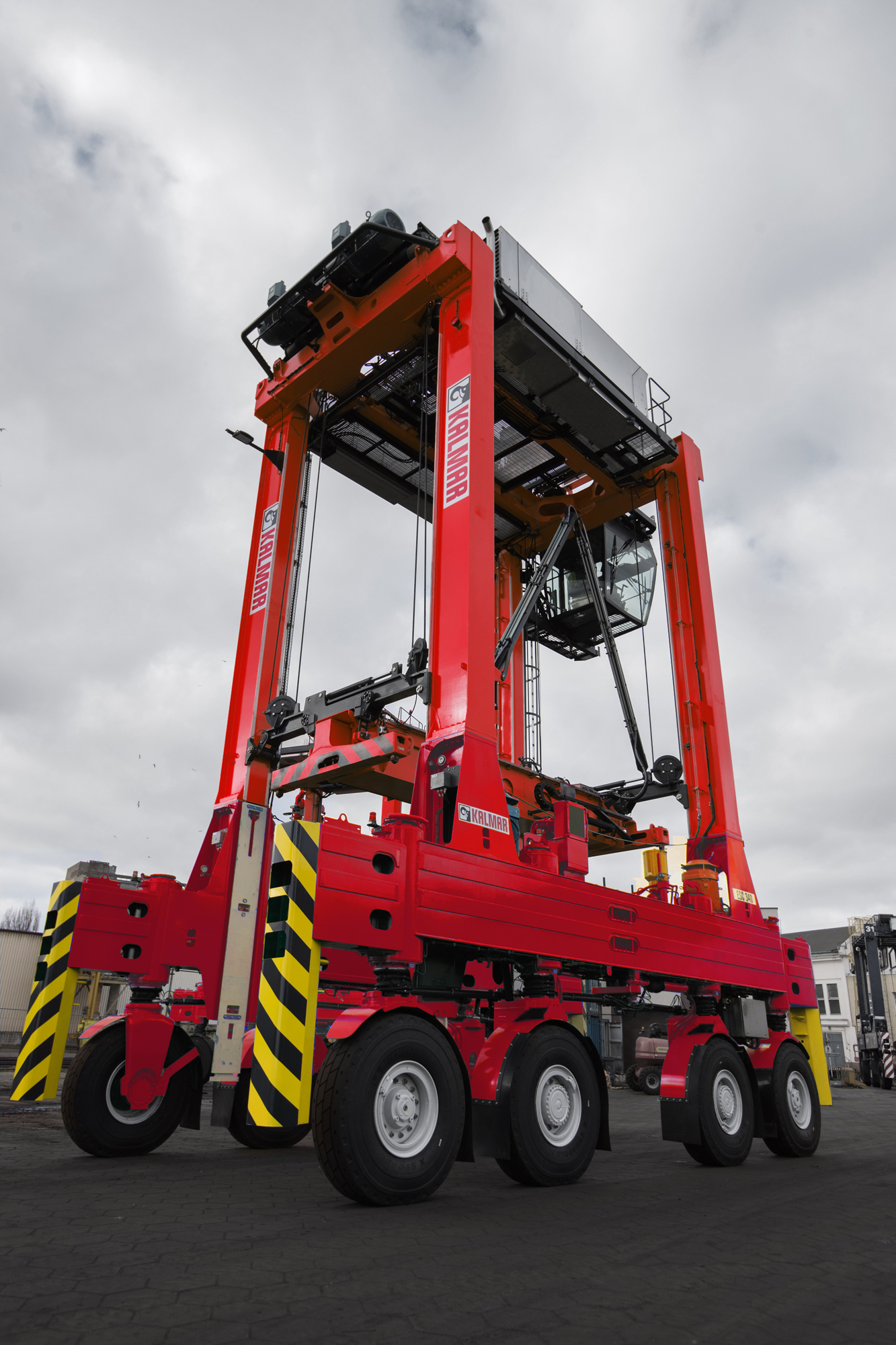 Kalmar Straddle Carrier