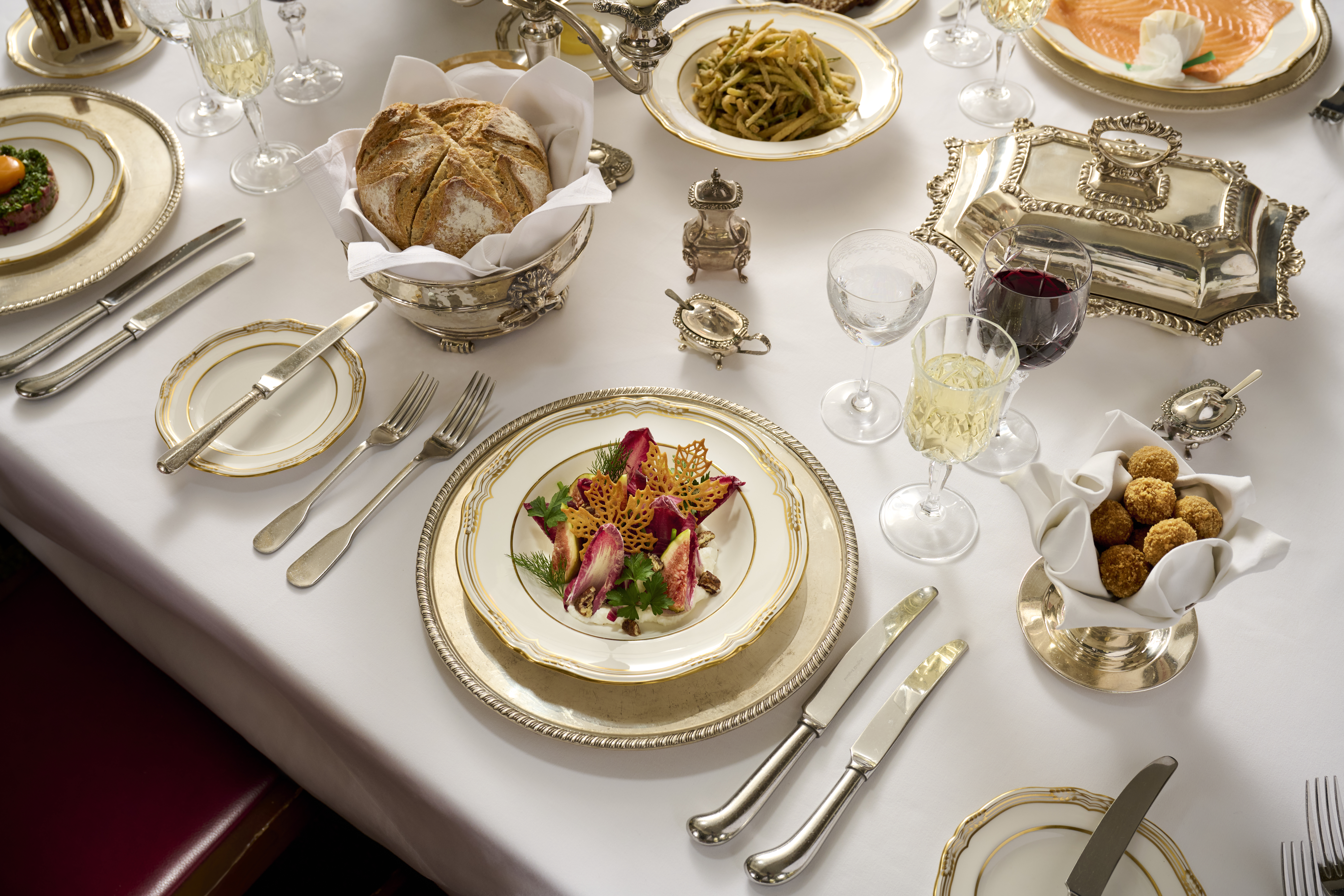 THE IVY CELEBRATES THE CINEMA RELEASE OF  DOWNTON ABBEY: THE GRAND FINALE WITH ELEGANT LIMITED-EDITION MENU