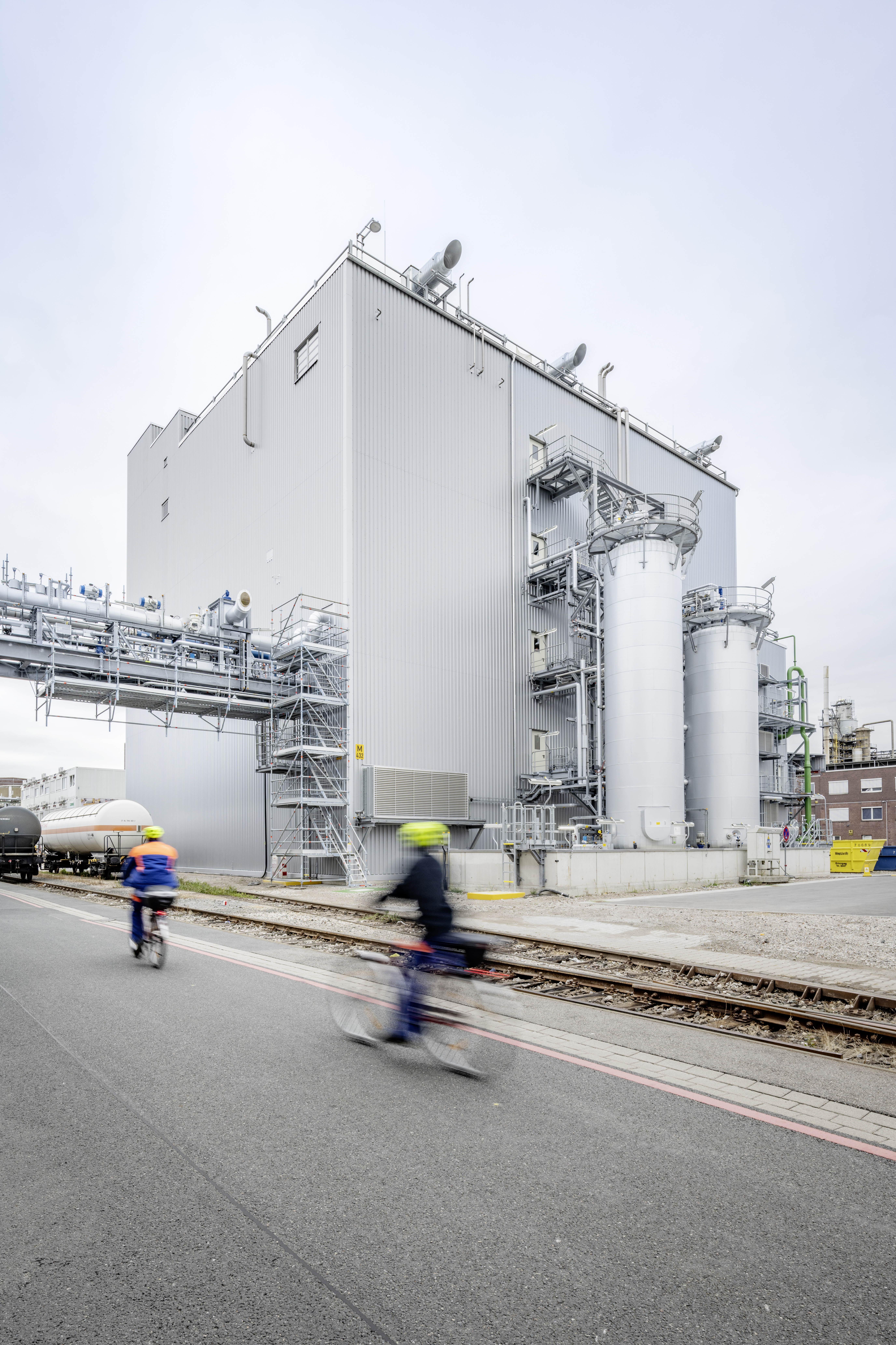 The new fermentation plant for biological and biotechnology-based crop protection products in Ludwigshafen strengthens production flexibility and supply chain resilience while giving farmers access to innovative crop protection programs.