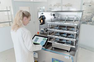 Best-in-class filling accuracy for aliquoting small volumes into single-use bags. RoSS.FILL Lab Scale is an automated filling platform for laboratories and advanced therapies.