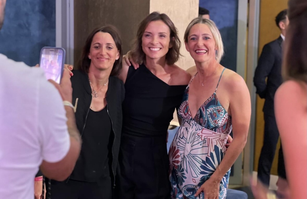 Sisters In Rose posing at the Gala RDS 2025